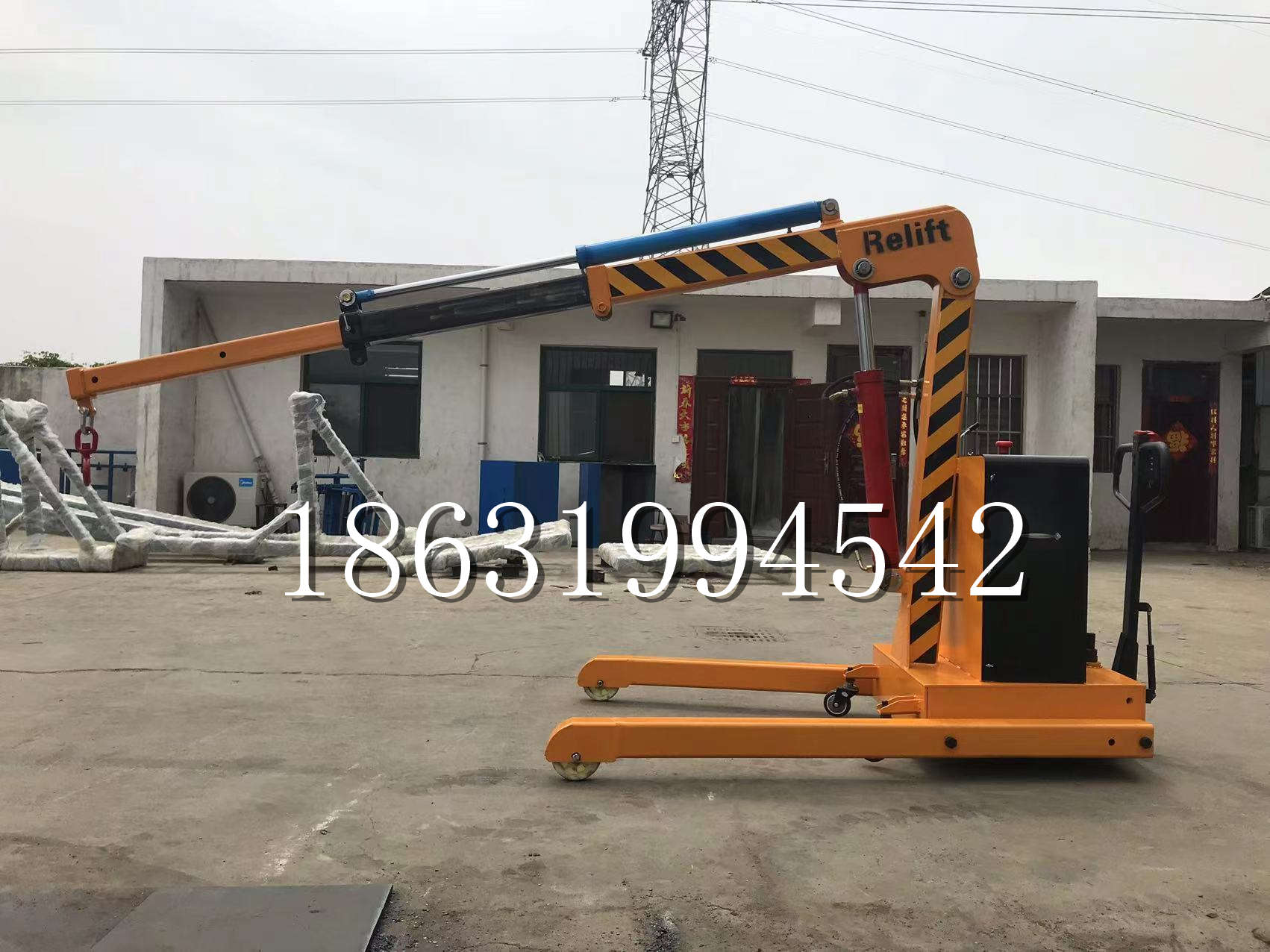 瑞丽市久征定做3吨三轮随车吊 农用园林绿化移树吊 平板工程用小吊机